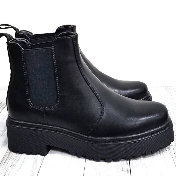 Shoes - Restocked New Black Combat Boots Lug Sole